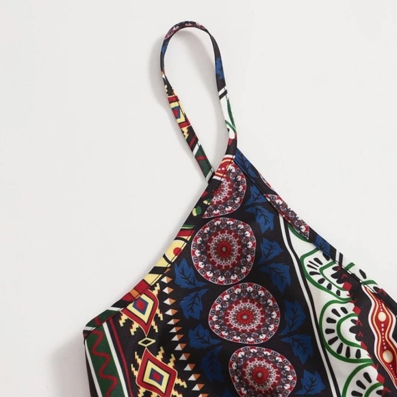 Cute printed romper. - Picture 4 of 4